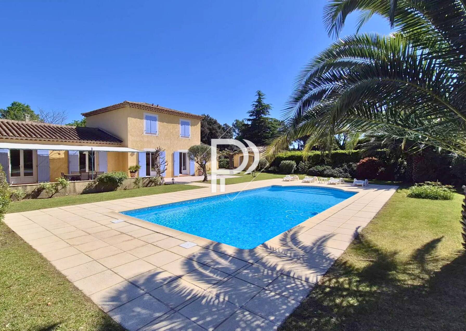 Villa avec piscine