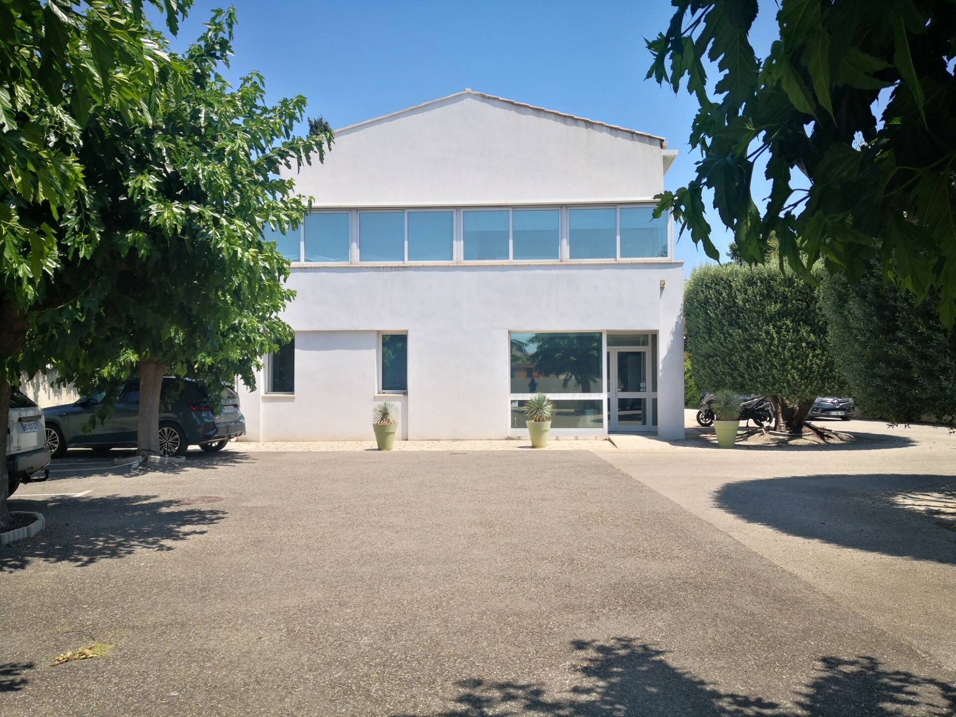 Locaux / Bureaux à louer à partir de 125 m2