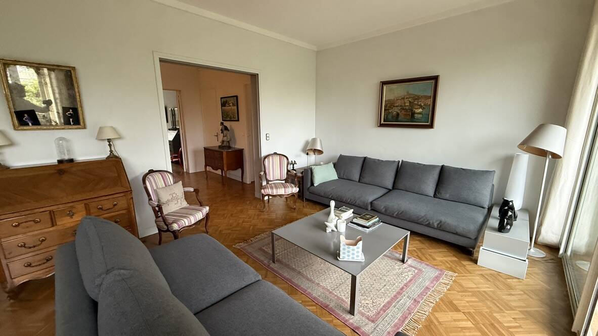 Nue-Propriété Grand Standing 154m² Marseille 8ème – 5 min Vélodrome | Viager sans Rente 406 000€ – Azur Viager