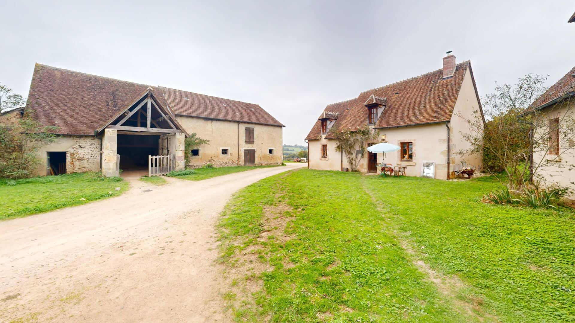 Propriété agricole en vente à terme occupé