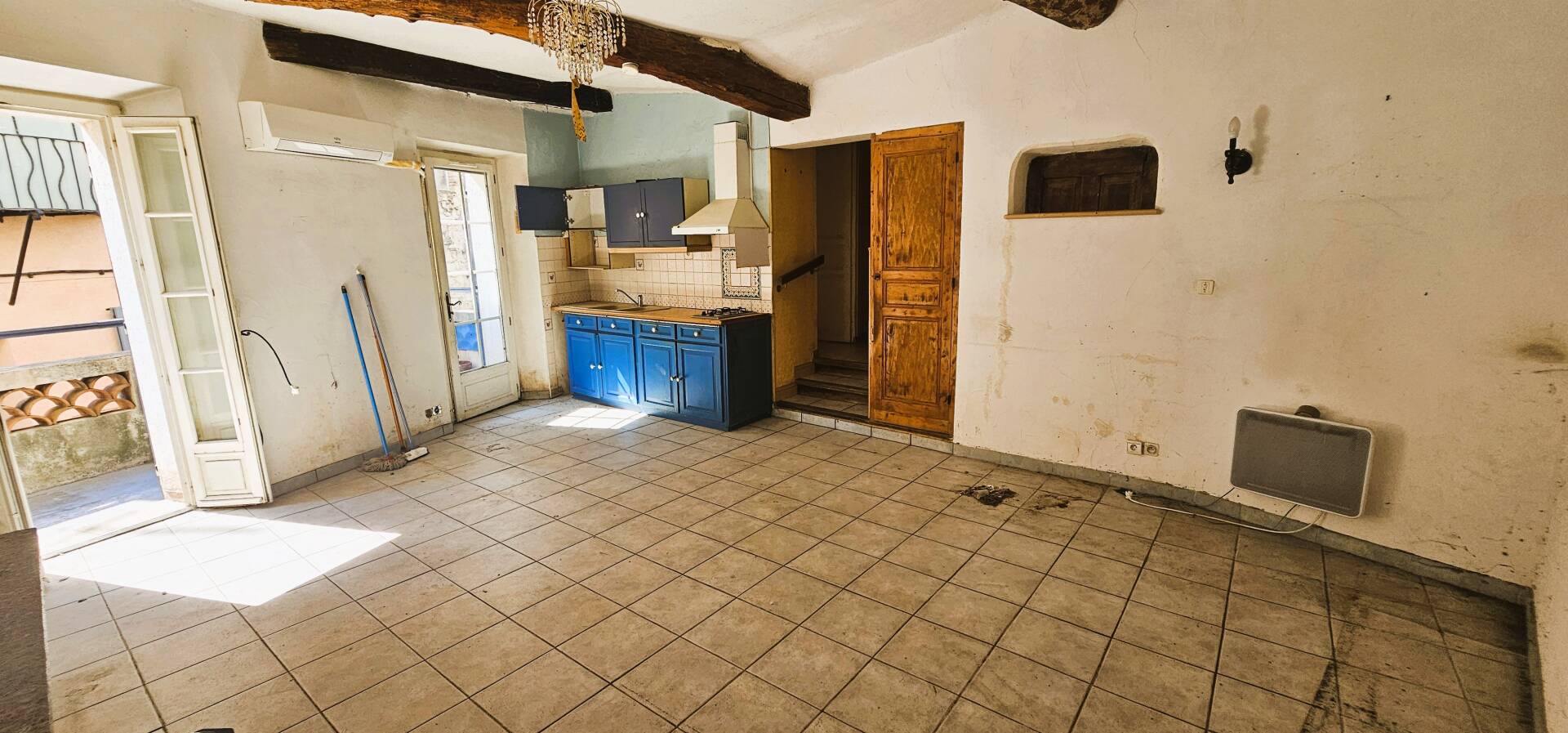 Achat appartement à rénover à Roquebrune sur argens