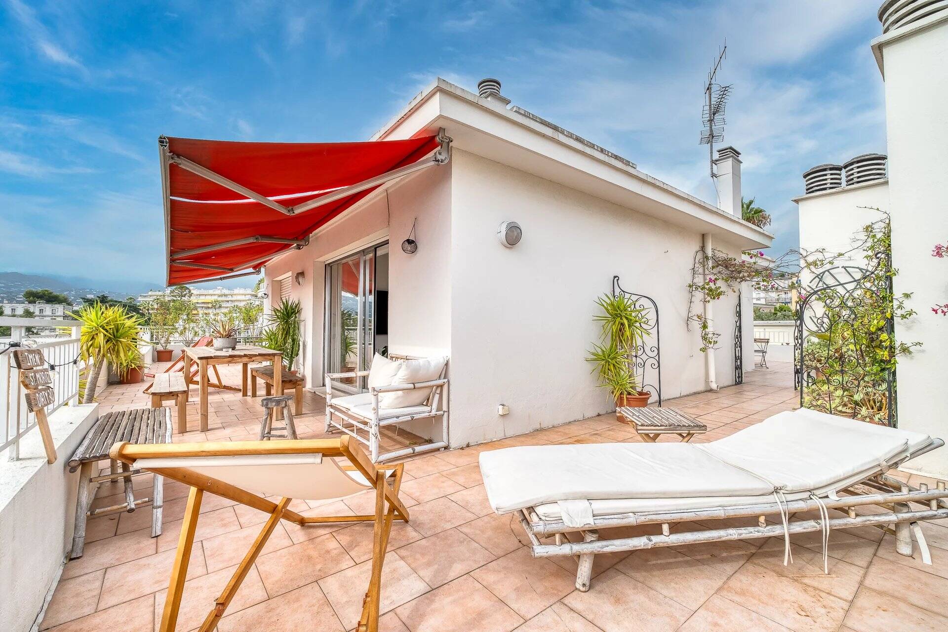 Appartement  - Appartement  - 2 pièces  - 51.23 m² -  499 000 € - À vendre 