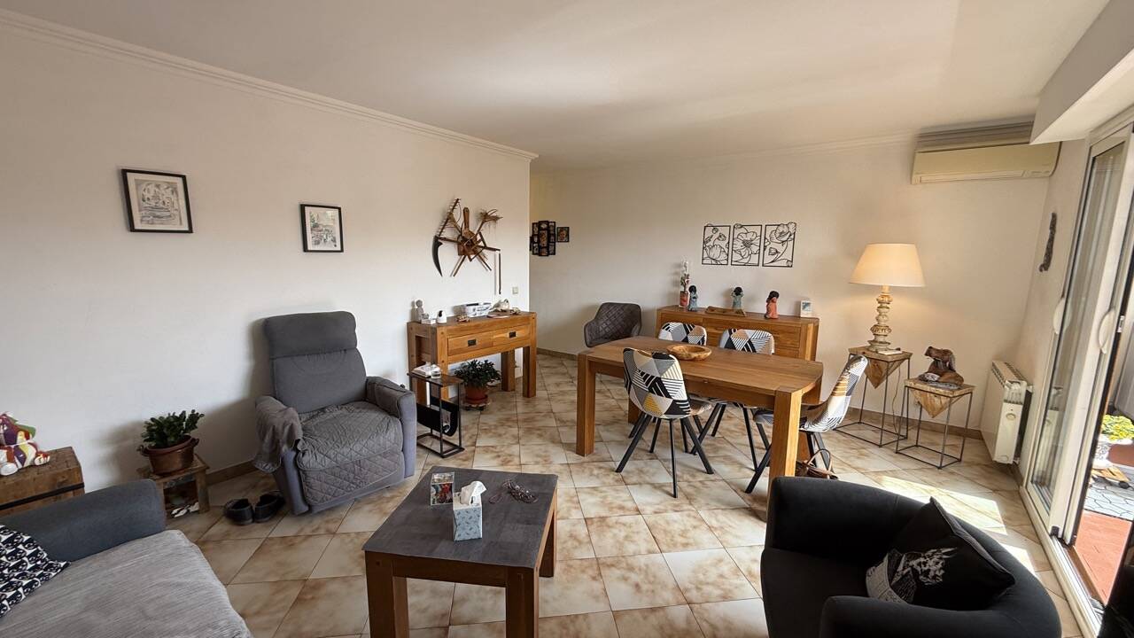 Viager Occupé sur H81 et F78 à Fréjus Plage 83600, Appt F4 + Pk