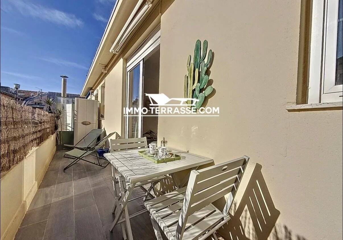 Nice Carré d'Or - STUDIO AVEC TERRASSE AU CALME