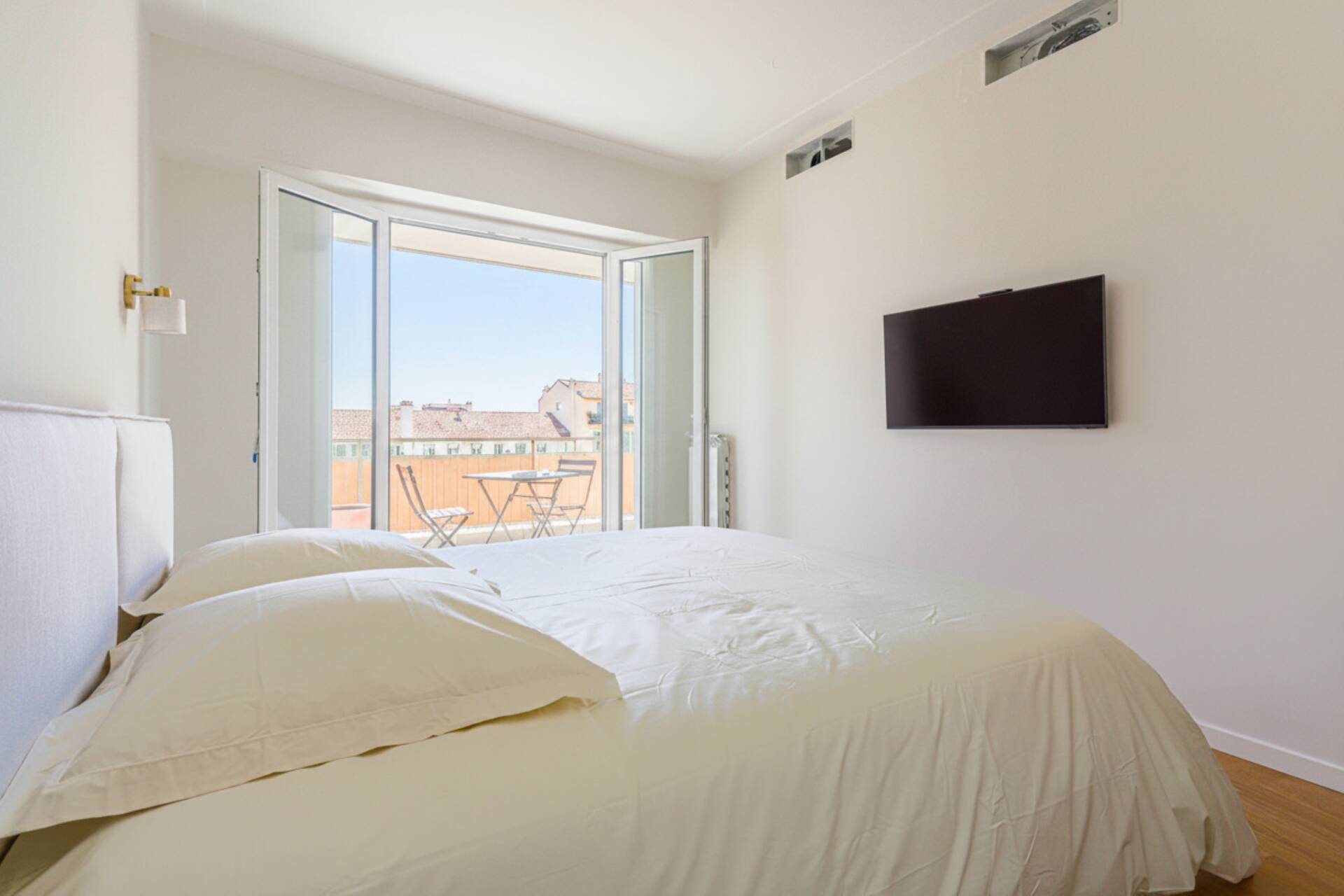 Appartement  - 2 pièces  - 53.0 m² -  550 000 € - À vendre 
