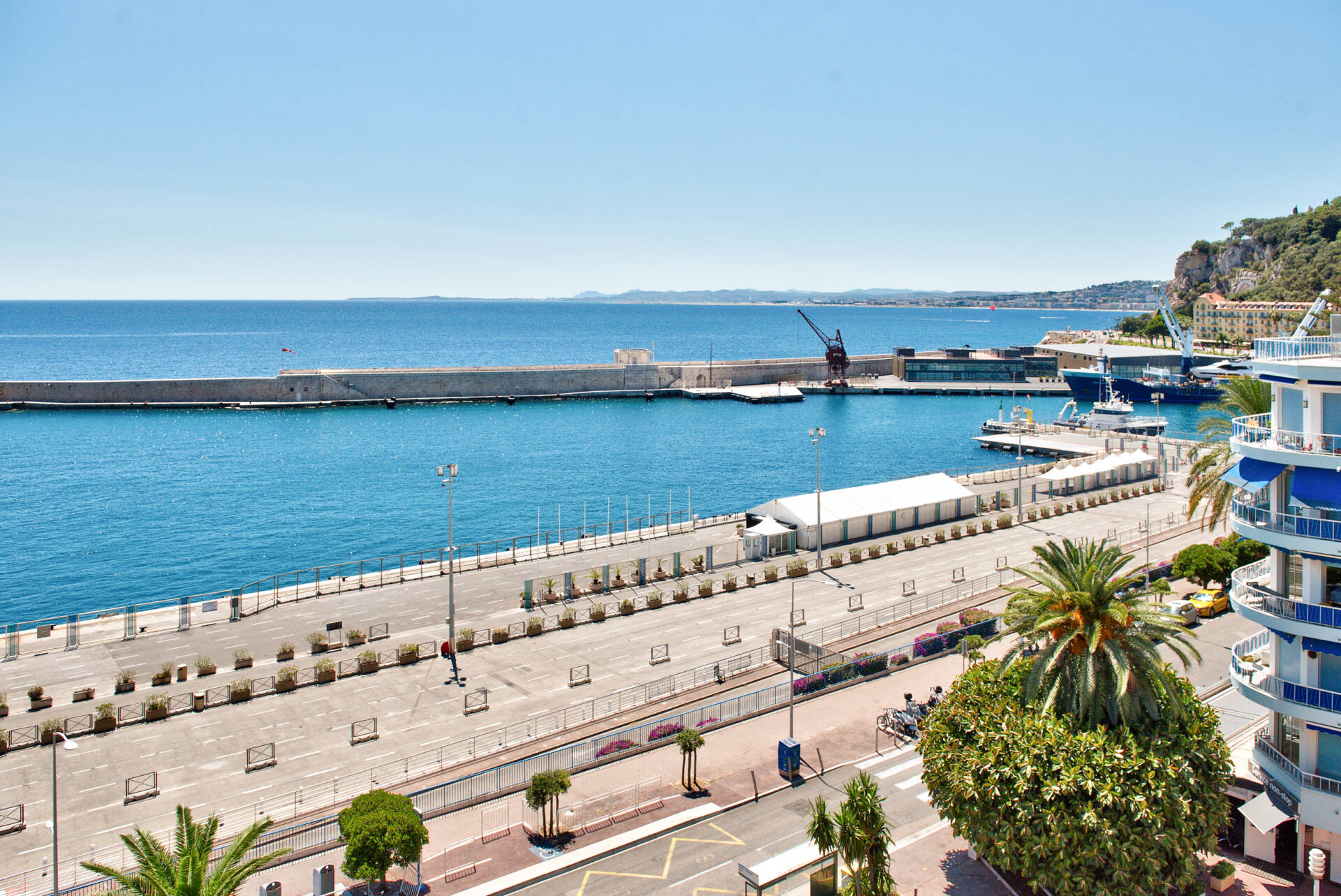 Appartement  - 3 pièces  - 69.68 m² -  800 000 € - À vendre 