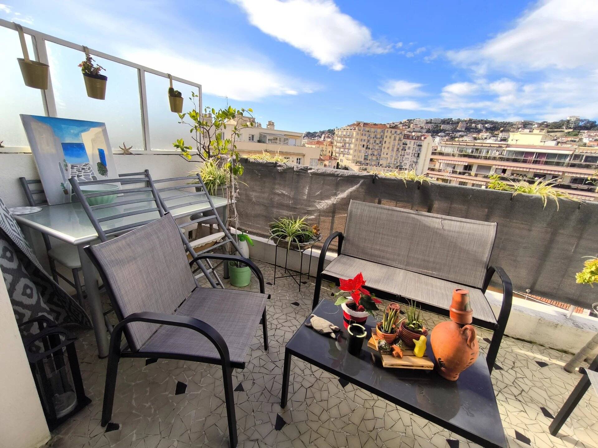 EXEPTIONNEL F2/F3- TERRASSE  23M2 NICE - LIBERATION - BORRIGLIONE