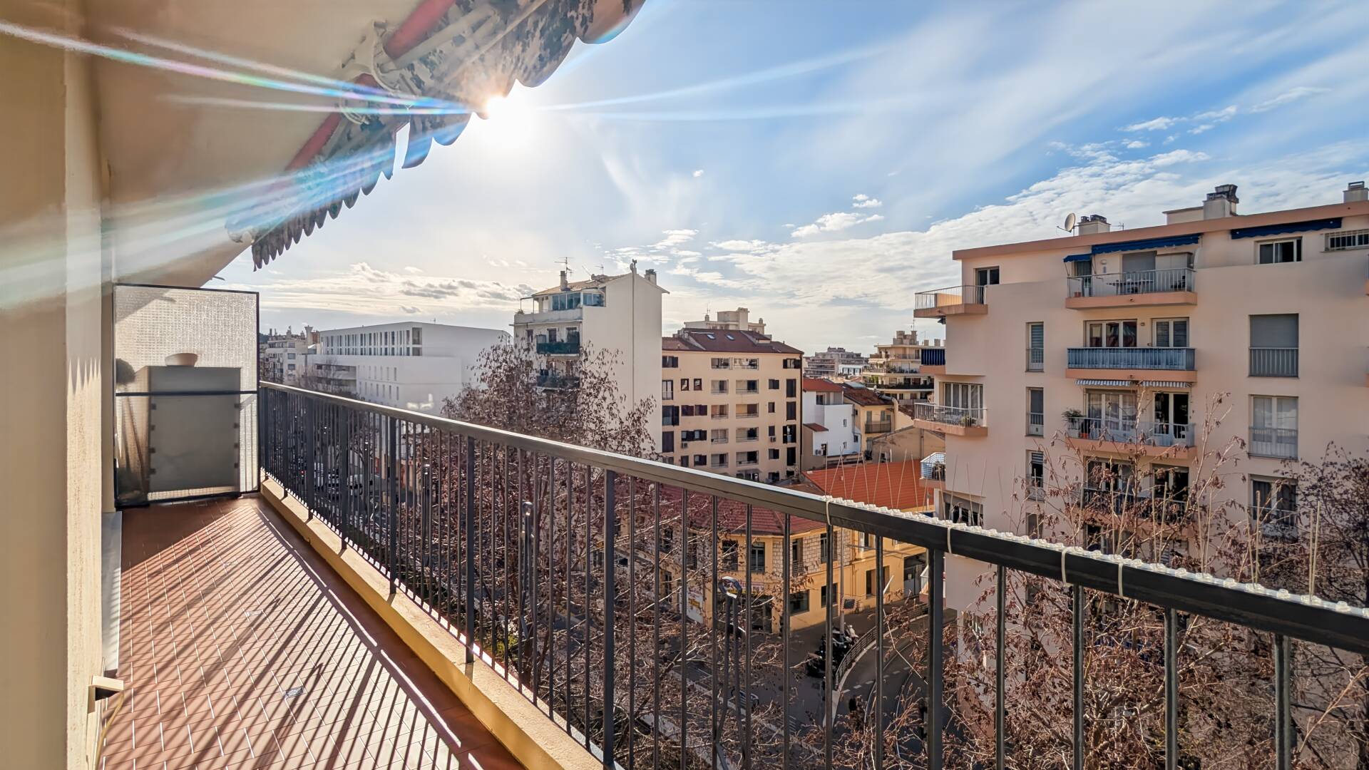 Appartement  - 2 pièces  - 59.0 m² -  250 000 € - À vendre 