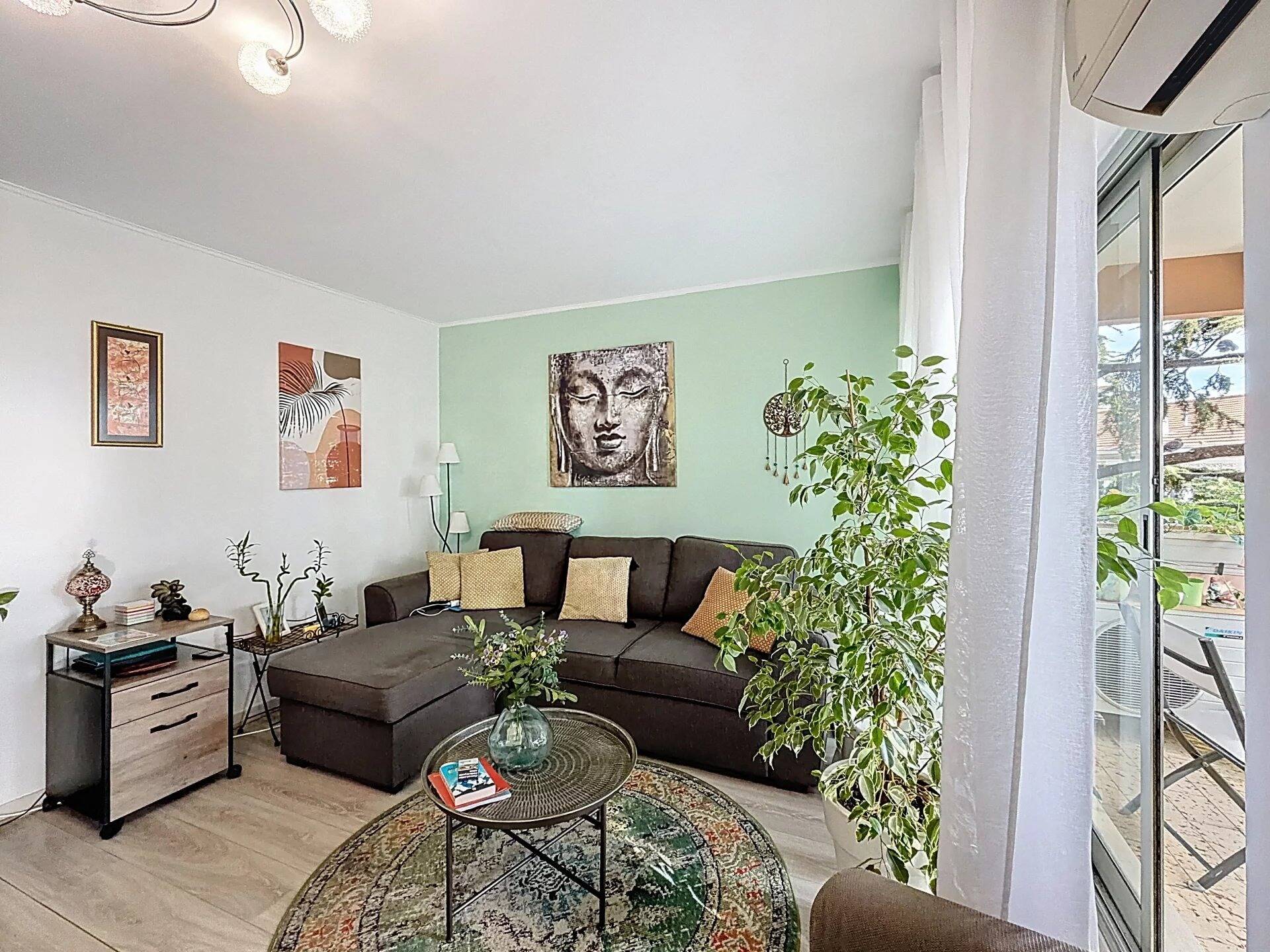 Appartement  - 3 pièces  - 70.0 m2 -  345 000 € - À vendre 