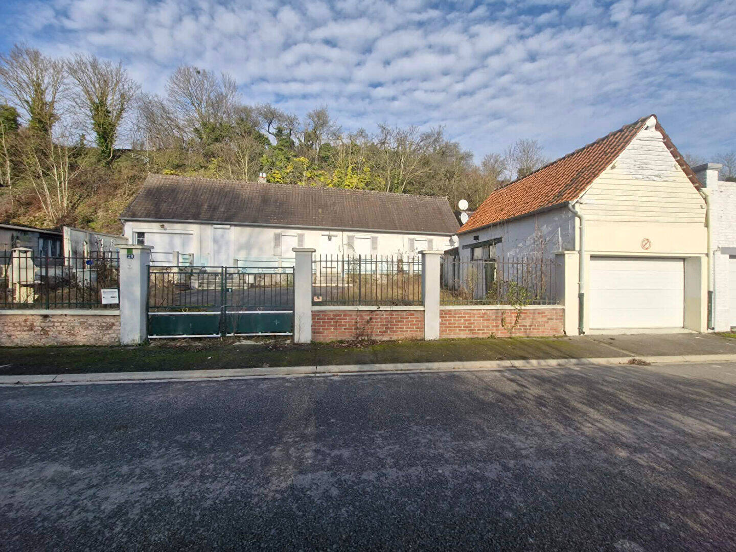 Maison individuelle avec accès à la Somme à SUZANNE