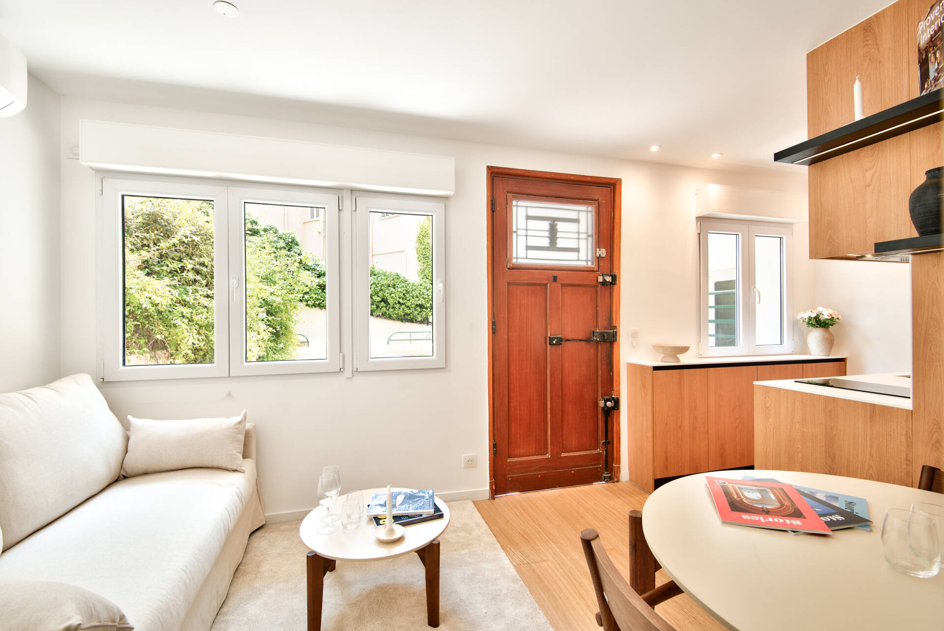 Appartement  - Appartement  - 2 pièces  - 22.24 m² -  235 000 € - À vendre 