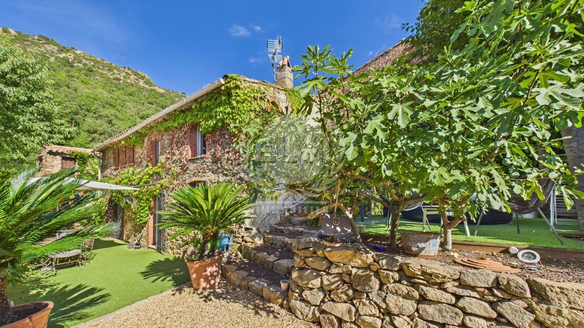 Maison de hameau rénové