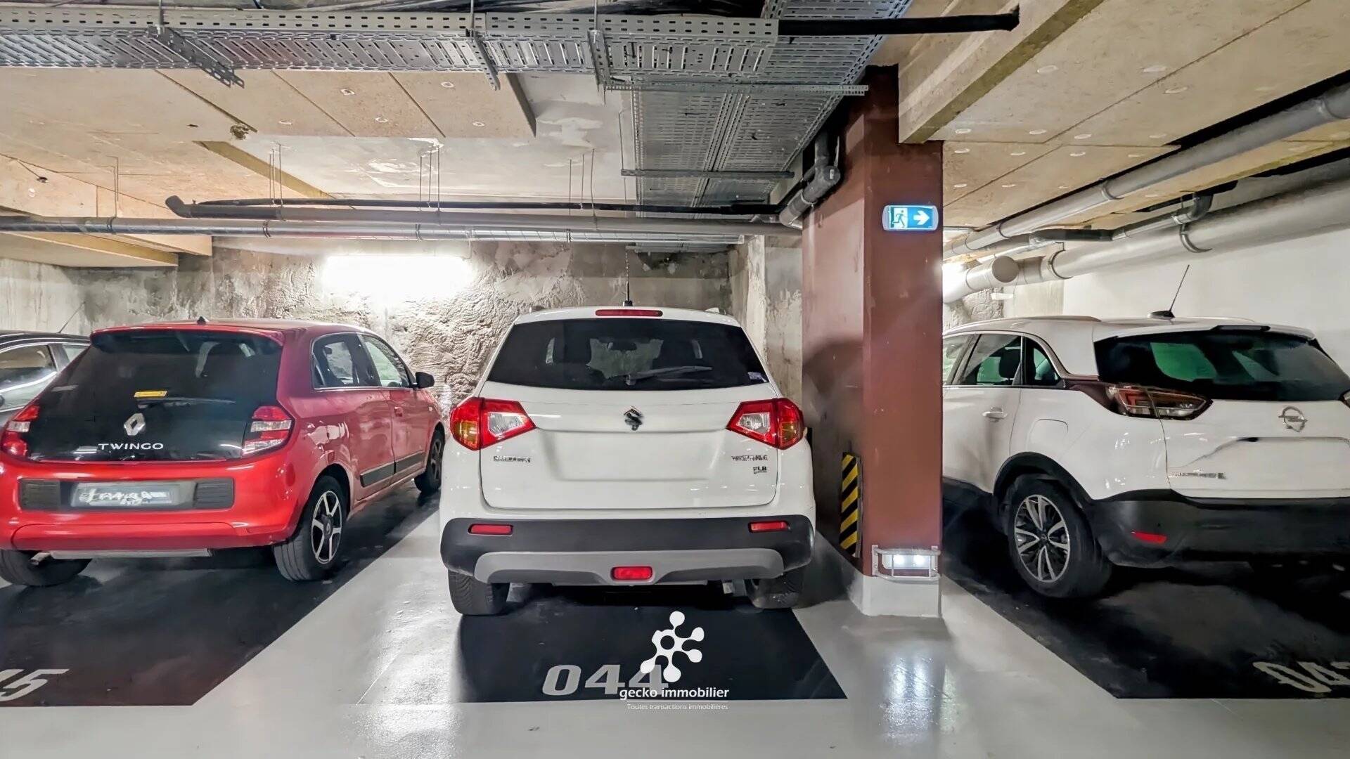 NICE – MARCHÉ DE LA LIBÉRATION / GARE DU SUD – Place de parking