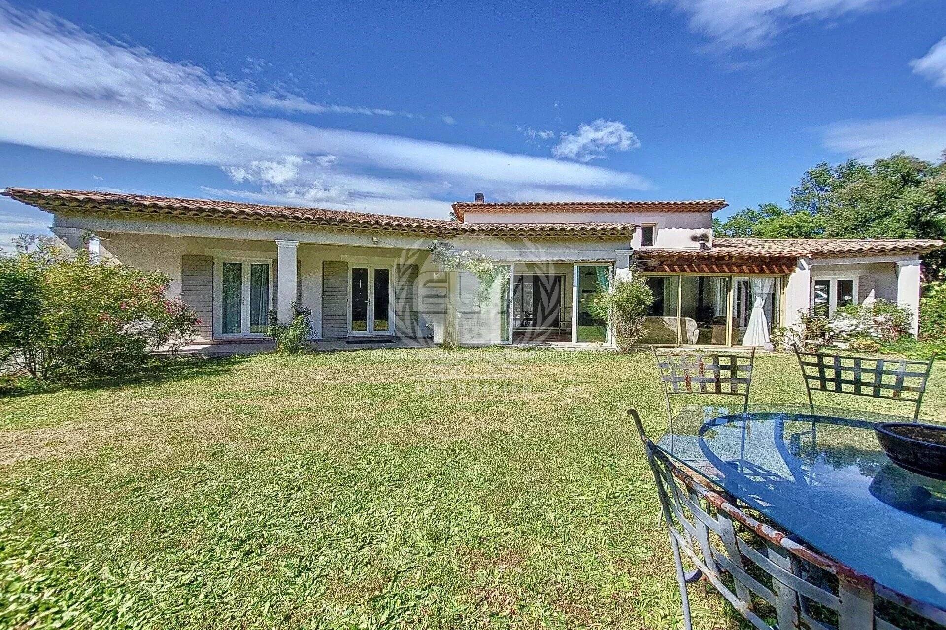 Villa à Plan de la Tour