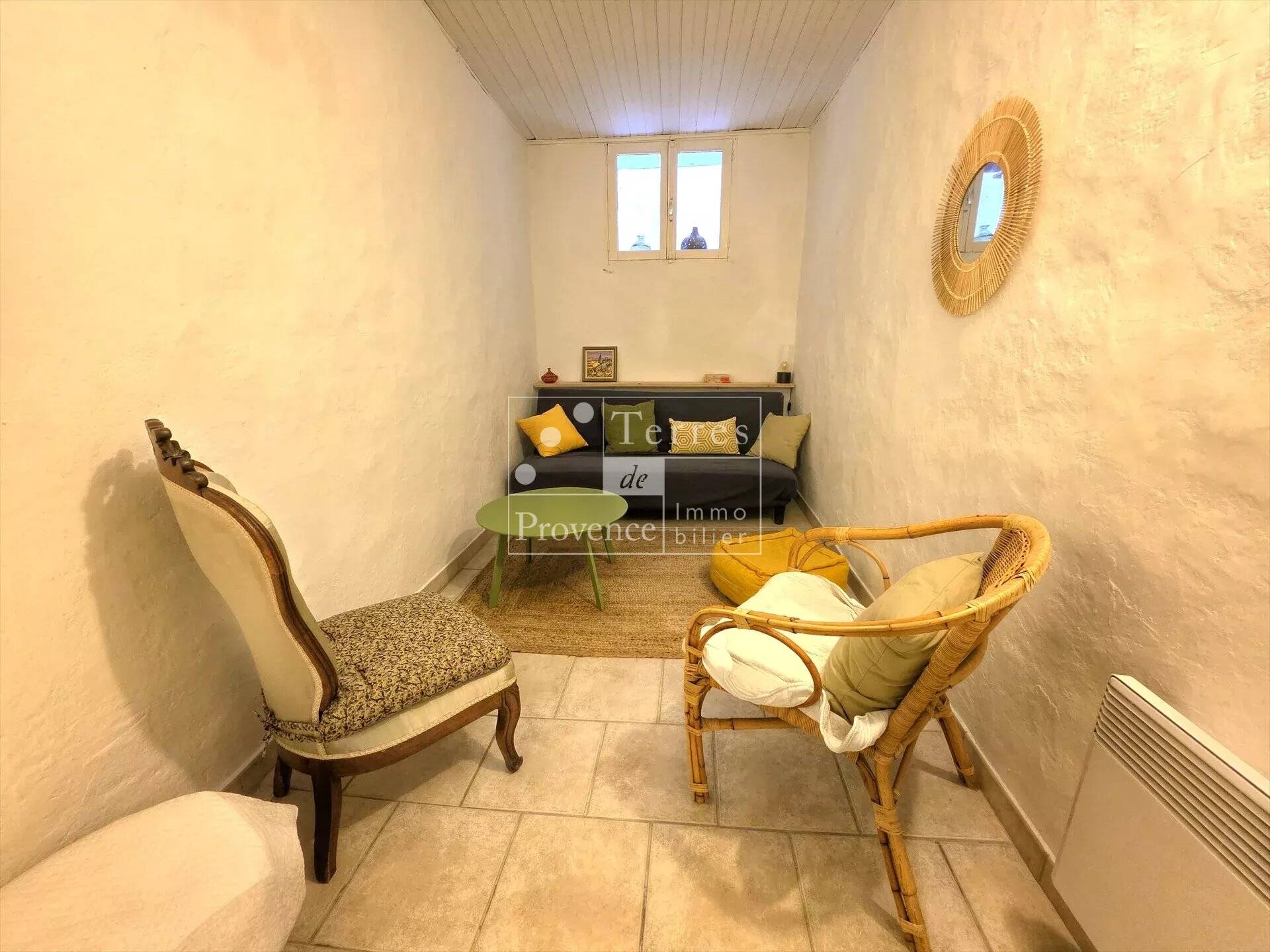 Charmante maison de village à Aups, 71 m², 1 chambre