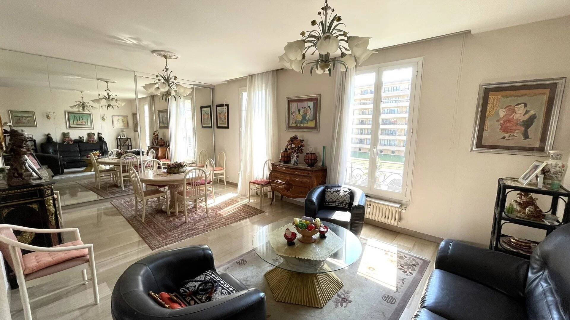 Appartement  - 4 pièces  - 125.7 m² -  1 300 000 € - À vendre 