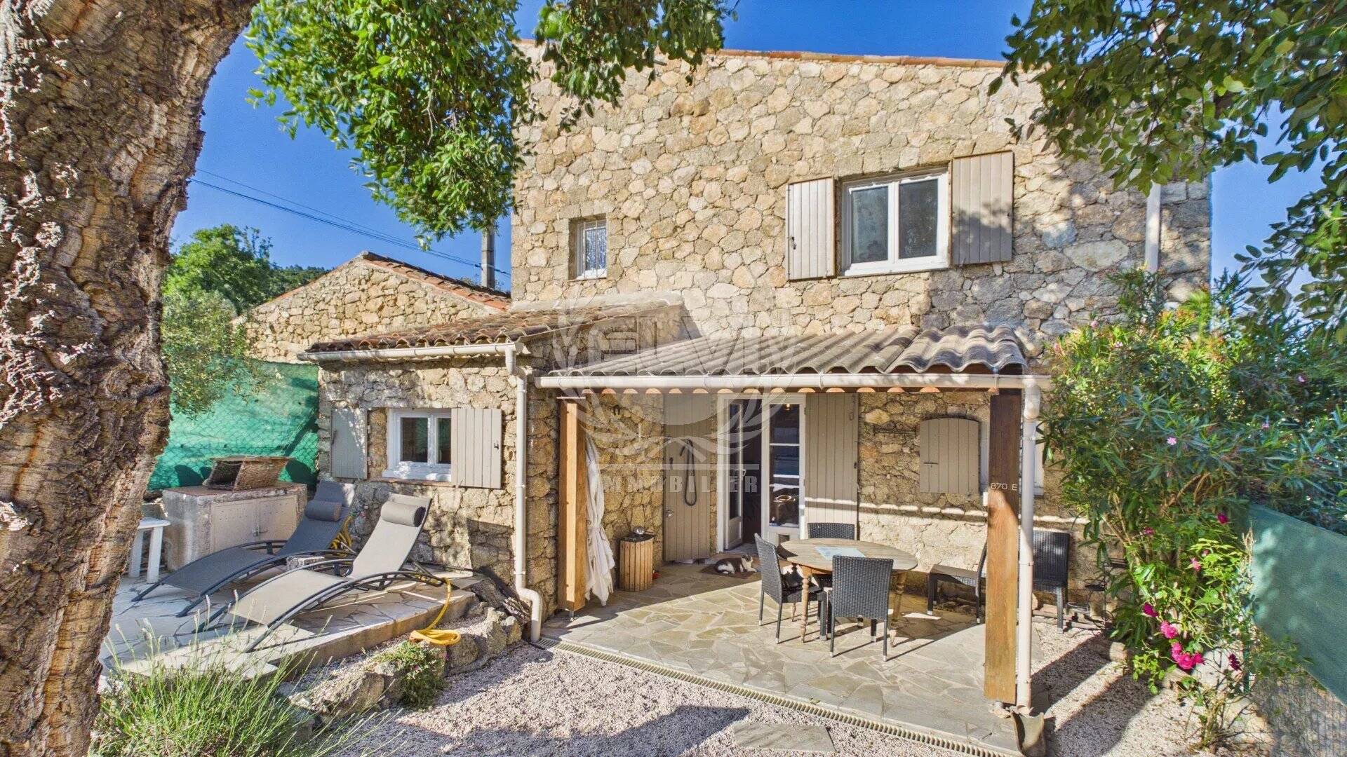 Maison à Plan de la Tour
