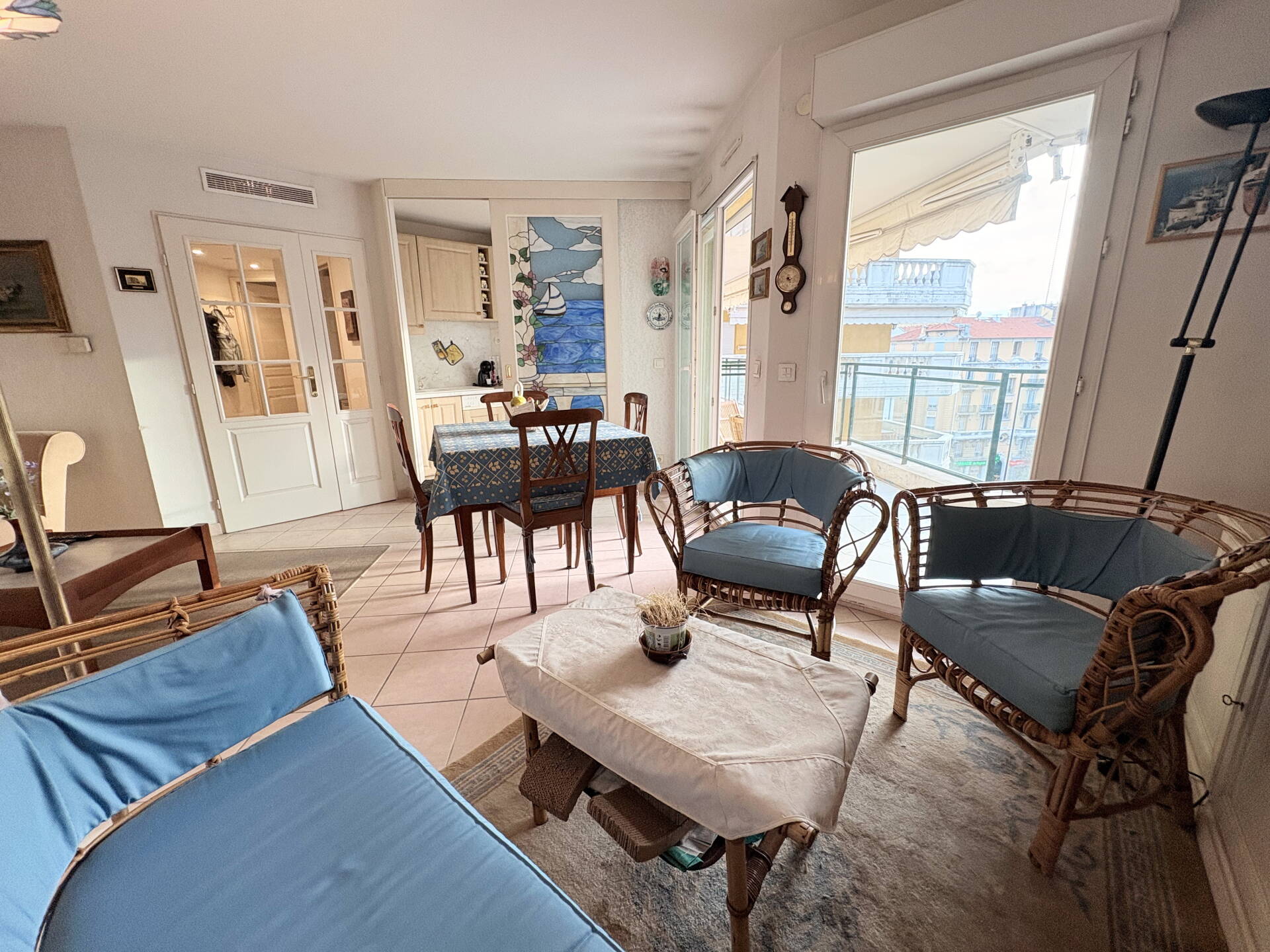 Appartement  - 3 pièces  - 54.75 m2 -  460 000 € - À vendre 