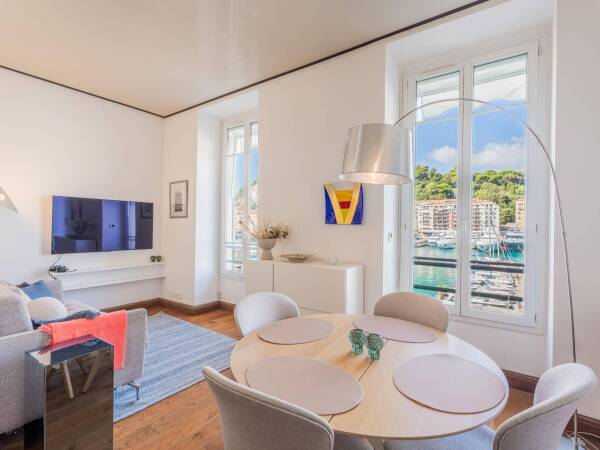 Appartement  - 2 pièces  - 44.43 m² -  500 000 € - À vendre 