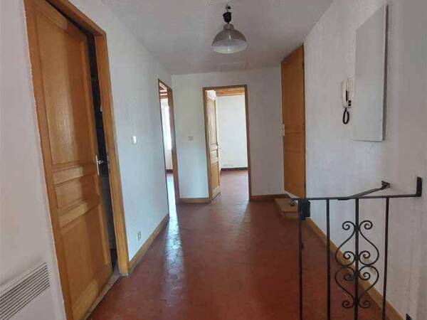 Appartement à Trans-en-Provence (83720)