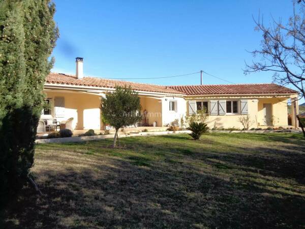SALERNES - Ravissante Villa proche des commodités
