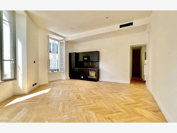 Appartement  - 3 pièces  - 67.0 m² -  415 000 € - À vendre 