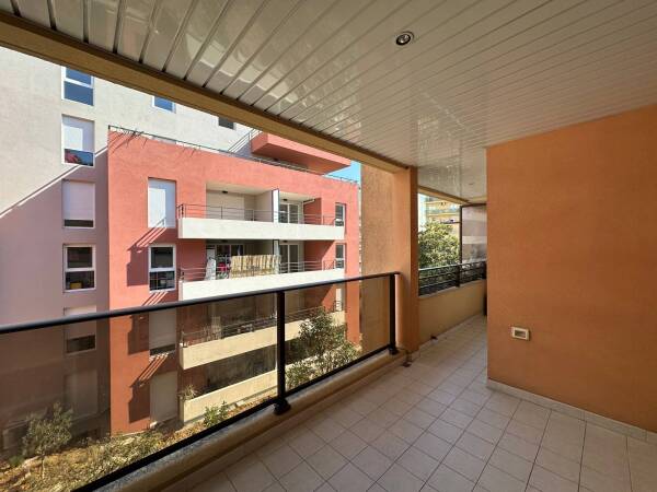 Appartement 3 pièces À Vendre