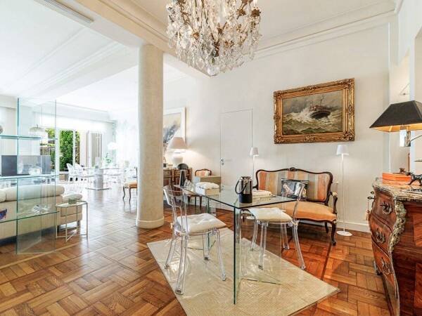 Appartement  - 3 pièces  - 134.26 m² -  1 300 000 € - À vendre 
