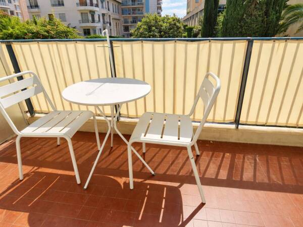 Appartement  - Studio  - 25.55 m² -  259 000 € - À vendre 