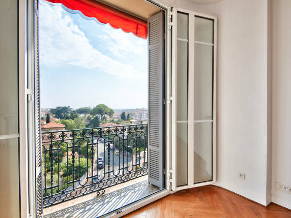 Appartement  - 3 pièces  - 87.31 m2 -  540 000 € - À vendre 