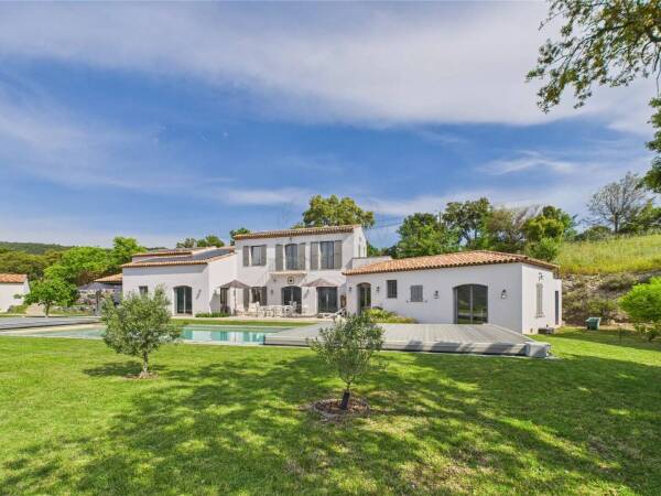 Propriété d’exception avec vue panoramique à Plan de la Tour