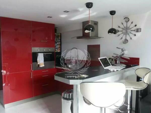 Appartement en location meublée – Plan de la Tour