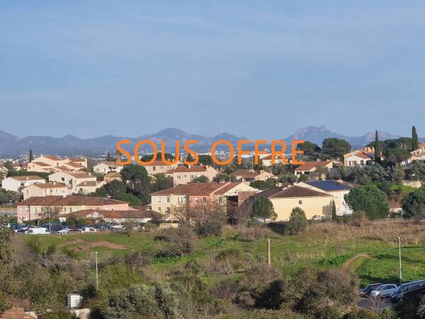 Achat maison de village à Roquebrune - Sous offre -