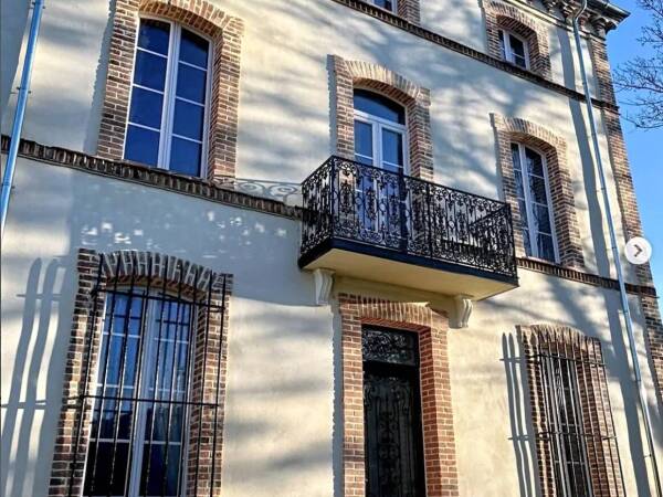Le Val en exclusivité, rare à la vente: Maison de Maître au Cœur de Le Val