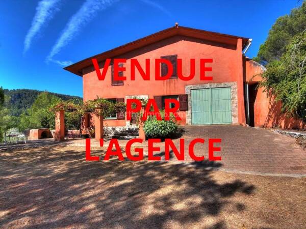 Maison d'artiste à Salernes