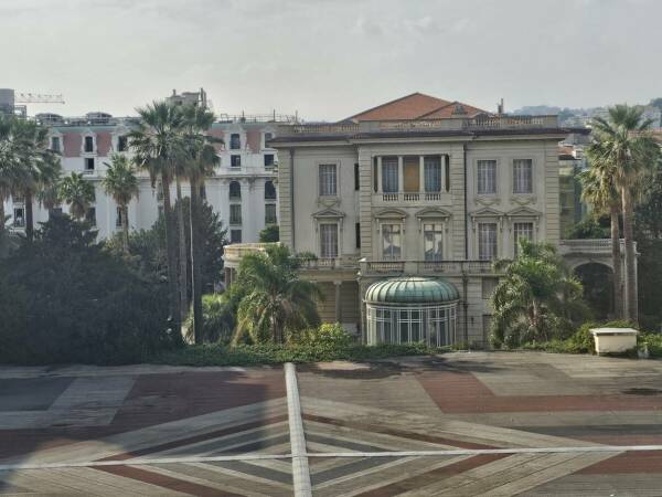 Appartement  - 3 pièces  - 80.0 m2 -  875 000 € - À vendre 