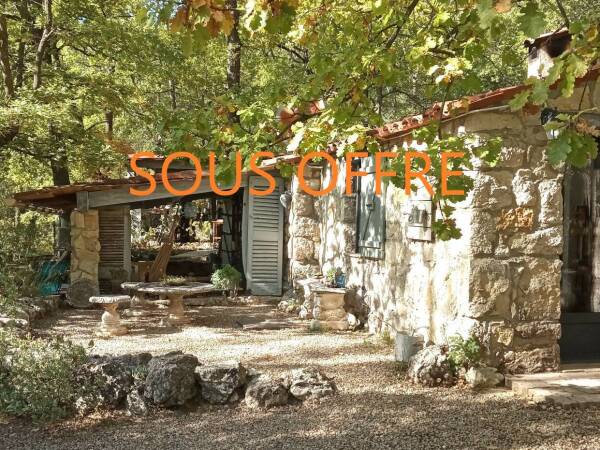 A vendre Bastidon en pierre à Bargemon