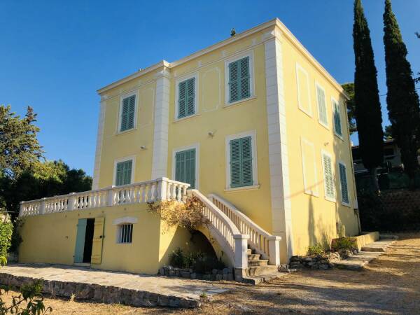 LA SEYNE SUR MER -