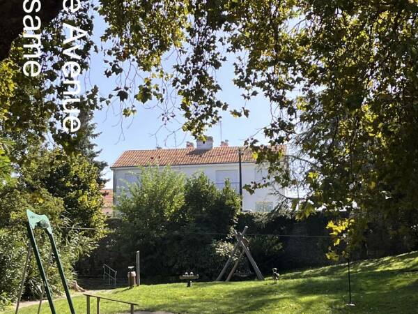 Appartement T3, bel emplacement, Vente Classique, à PORNIC