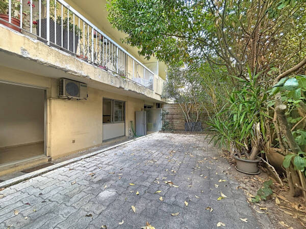 Appartement  - Studio  - Studio  - 26.5 m² -  149 000 € - À vendre 