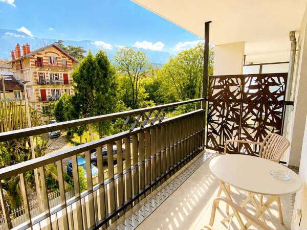 AIX-LES-BAINS – Appartement meublé de 34 m²