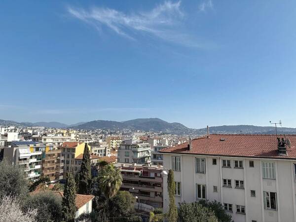 Appartement  - Appartement  - 2 pièces  - 47.7 m² -  295 000 € - À vendre 