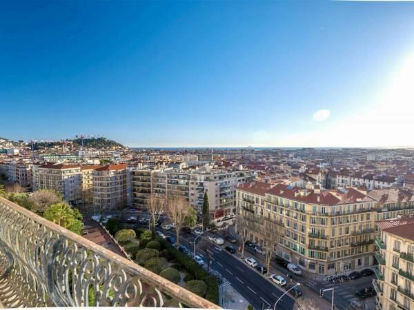 Nice Bas Cimiez, superbe appartement bourgeois de 242 m² avec be