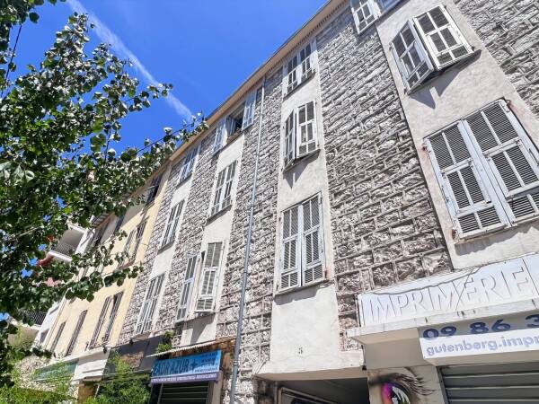 Appartement  - Studio  - 16.09 m² -  159 000 € - À vendre 