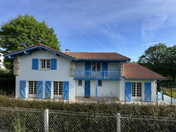 Spacieuse et jolie villa aux portes de Bayonne