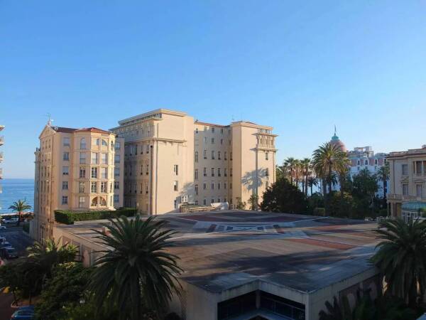 Nice Carré d'or Studio meublé location