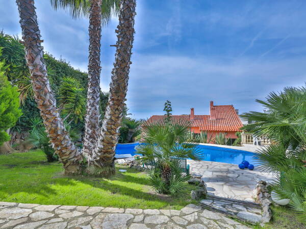 Maison  - Bastide / Mas  - 5 pièces  - 169.02 m² -  3 630 000 € - À vendre 