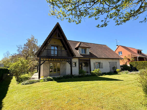 Maison proche albert 8 pièce(s) 137 m2