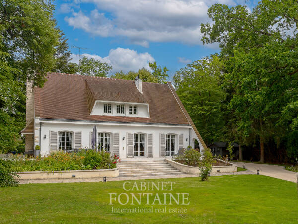 Propriété  Triangle d'or  domaine du Lys