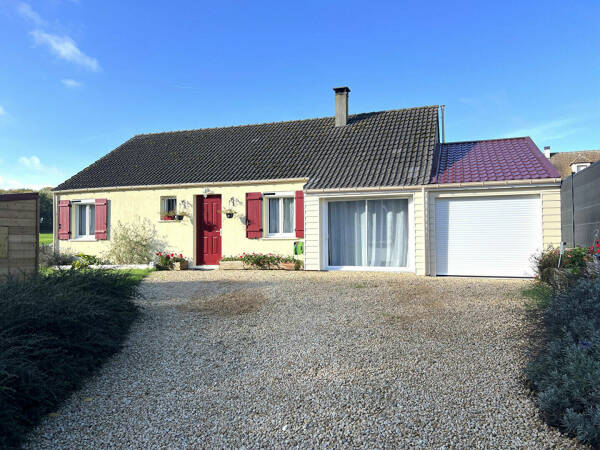 Maison 6 pièce(s) 100 m2 terrain 800m²